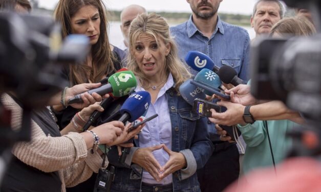 <strong>Yolanda Díaz visita Doñana y defiende que la mayoría de agricultores cumple la legalidad</strong>