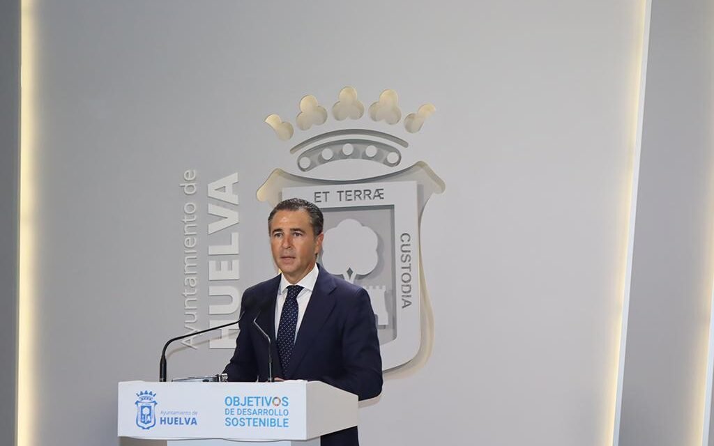 <strong>El Ayuntamiento denuncia el «caos, dejadez y derroche» de la gestión de Cruz</strong>