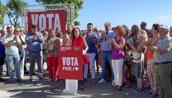 <strong>María Jesús Montero en Punta Umbría: “El PP pactará con Vox y cambiará sillones por derechos, dignidad y conquistas”</strong>