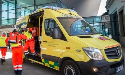 <strong>Trasladan al hospital a una menor tras el incendio de un cuadro eléctrico en Huelva</strong>