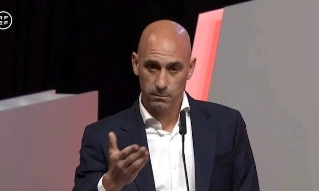 <strong>La Cuna del fútbol rechaza y condena las actitudes de Luis Rubiales</strong>