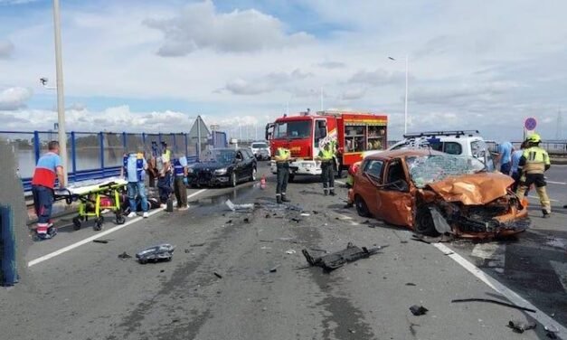 <strong>Varios heridos en choque entre dos vehículos en la N-442</strong>