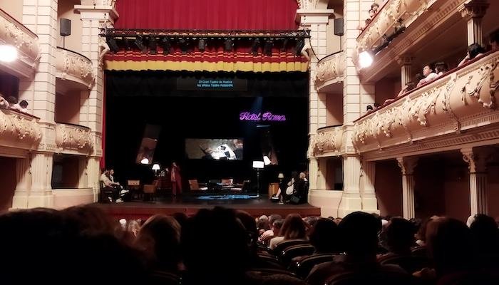 Teatro El Traje