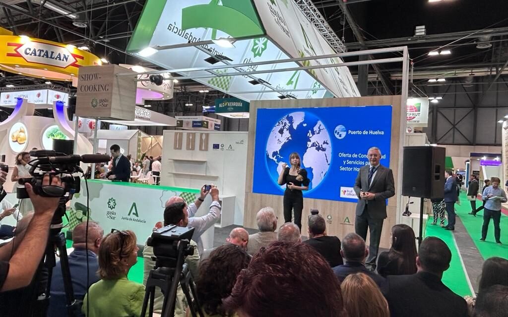 <strong>El Puerto de Huelva impulsa las exportaciones del sector hortofrutícola onubense</strong>