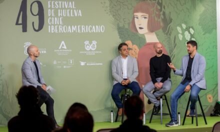 Paco Ortiz recrea ‘La Historia Universal y el Sueño’ de Aníbal González en el Festival de Huelva