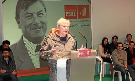 Fallece el histórico líder del PSOE de Huelva Carlos Navarrete