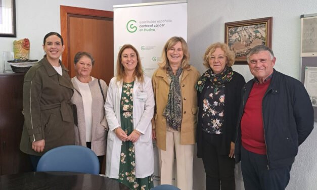 El Hospital de Riotinto implanta un servicio de apoyo social y emocional a los enfermos de cáncer