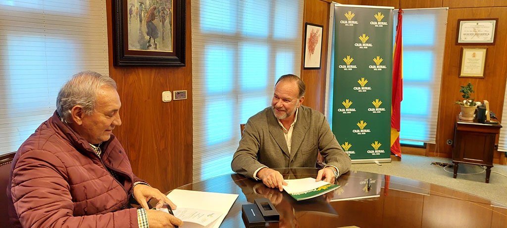 Fundación Caja Rural renueva su apoyo al sector agroalimentario de Huelva