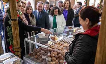 La mejor repostería onubense toma los soportales de la Gran Vía