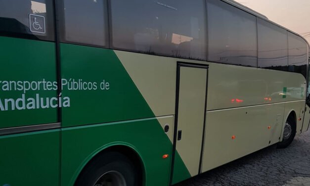 Huelva se queda sin transporte escolar