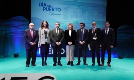 El Puerto premia a los aliados de Huelva por su 150 aniversario