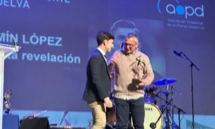 Fermín López, agradecido por su premio como deportista revelación de Huelva