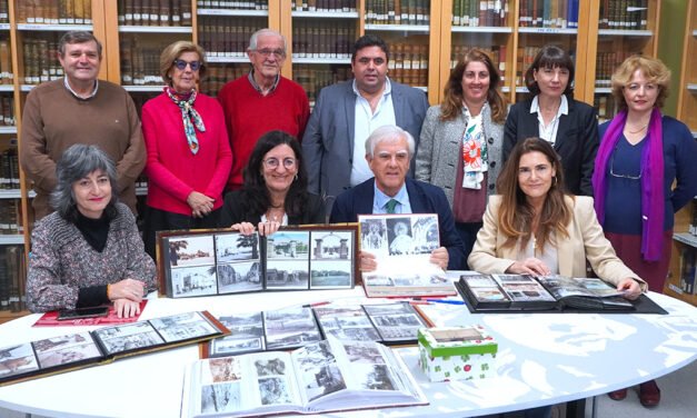 Javier Pérez Blanco dona a la Universidad casi 6.000 fotografías antiguas de Huelva