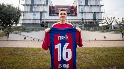 Fermín López ya es jugador oficial del primer equipo del Barça y lucirá el dorsal 16