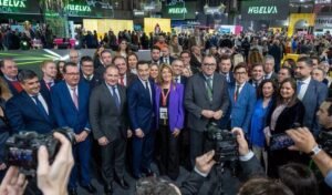 Mucha gente del PP en Fitur