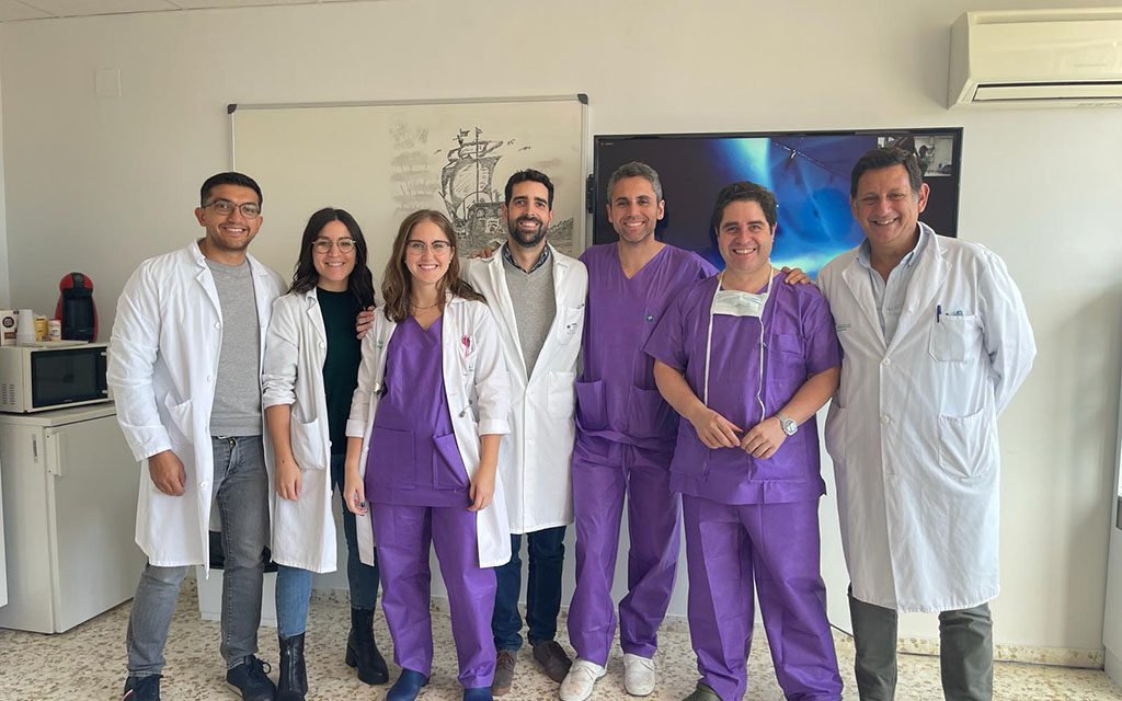 Bandera de Andalucía al Servicio de Cirugía del Hospital de Riotinto
