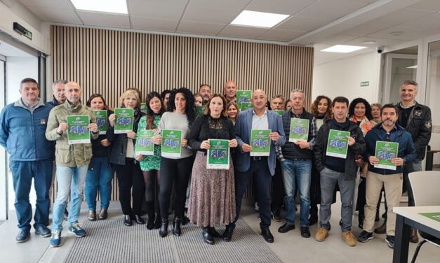 CSIF Huelva se concentra en su sede bajo el lema ‘Uniendo esfuerzos, construyendo igualdad’