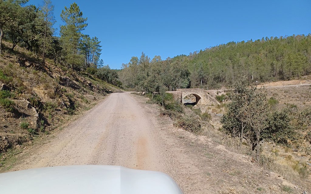 La Diputación invierte más de un millón de euros en la vía Nerva-La Granada