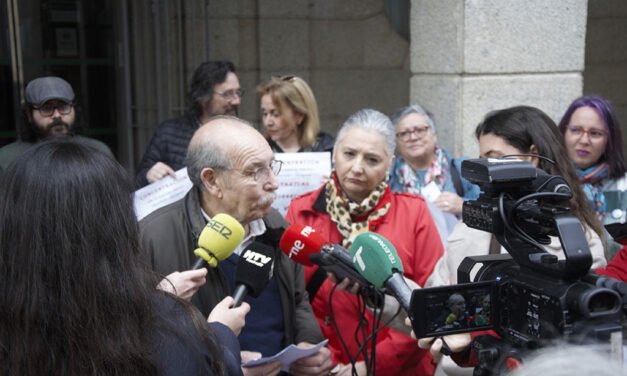 Marea Blanca de Huelva llama a la población a concentrarse contra las “carencias sanitarias”