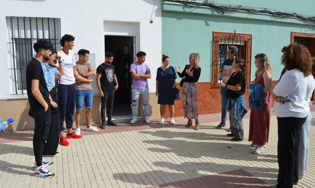 Jóvenes inmigrantes se integran en San Juan del Puerto a través de ‘Engloba’