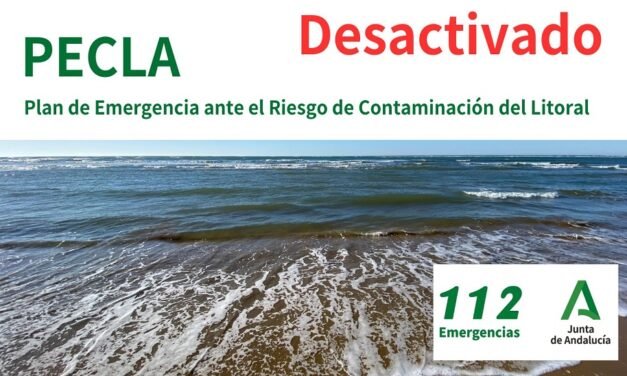 Una fuga en un tanque provoca emisiones de aceite en una zona de playa