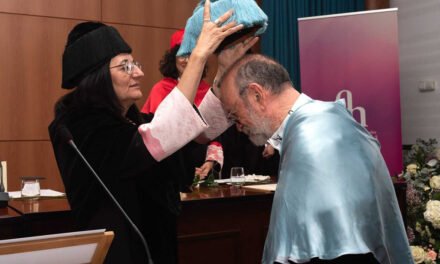 Rodrigo de Balbín Behrmann, Doctor Honoris Causa por la Universidad de Huelva