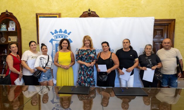 El Ayuntamiento adjudica nuevos contratos de alquiler de viviendas sociales