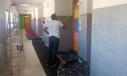 El Ayuntamiento de San Juan mejora los centros educativos del municipio