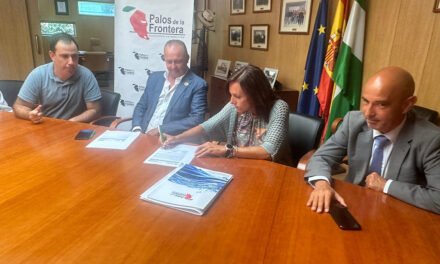 La CR Palos firma una póliza de crédito con Caja Rural para garantizar su operatividad