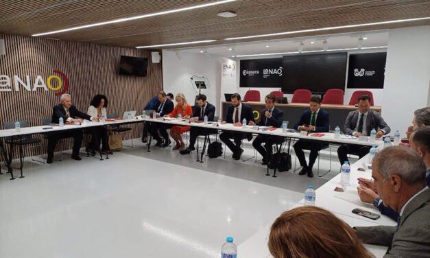 Caja Rural aplaude los acuerdos el Consejo Asesor del Aeropuerto de Huelva