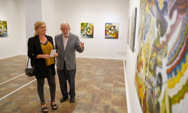 Norberto Nunes ofrece una visita guiada este viernes a su exposición ‘Los Navegantes’