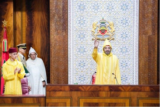 Discurso Real: adopción de una nueva perspectiva dinámica en torno al Sáhara basada en una lógica de iniciativa y firmeza