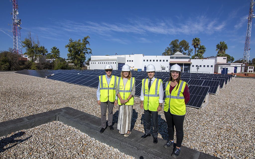 Aguas de Huelva duplica la superficie de placas fotovoltaicas