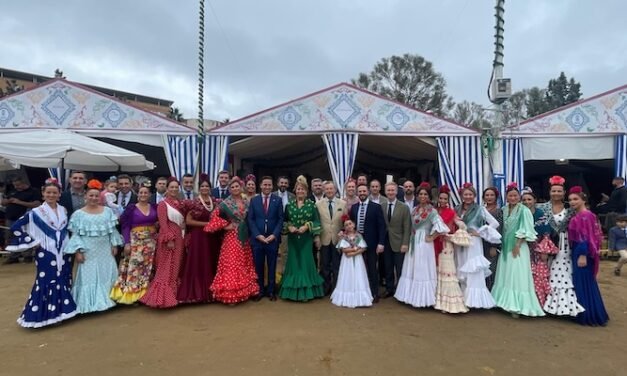 La Caseta de El Polvorín, la mejor decorada de la Feria de Otoño