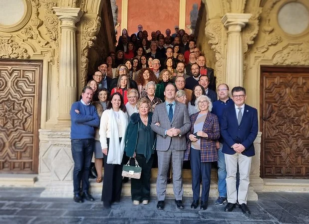 La UNIA rinde homenaje a su personal fundacional en el 30 aniversario de su creación