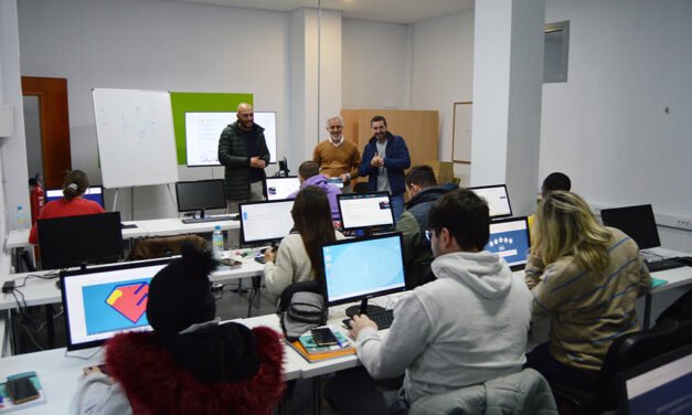San Juan del Puerto forma en Operaciones de Grabación y Tratamiento de Datos y Documento
