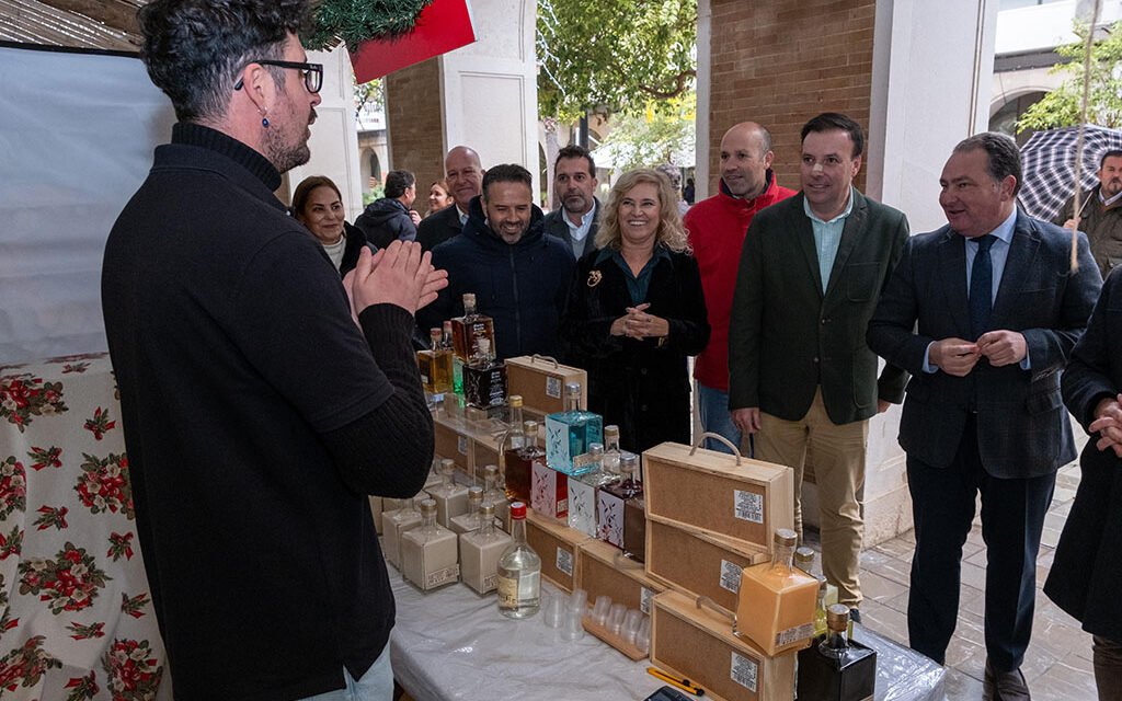 La Gran Vía expone los mejores dulces y vinos de la provincia de Huelva