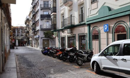 El Ayuntamiento prevé instalar 15 nuevas áreas de aparcamiento para motos en 2025