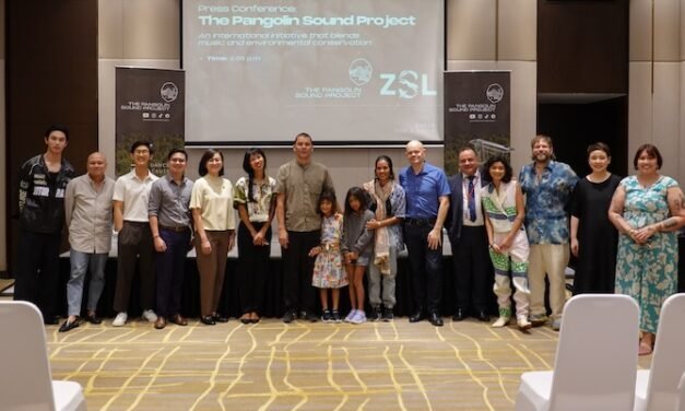 Un onubense lucha en Filipinas contra la extinción del Pangolín de Palawan