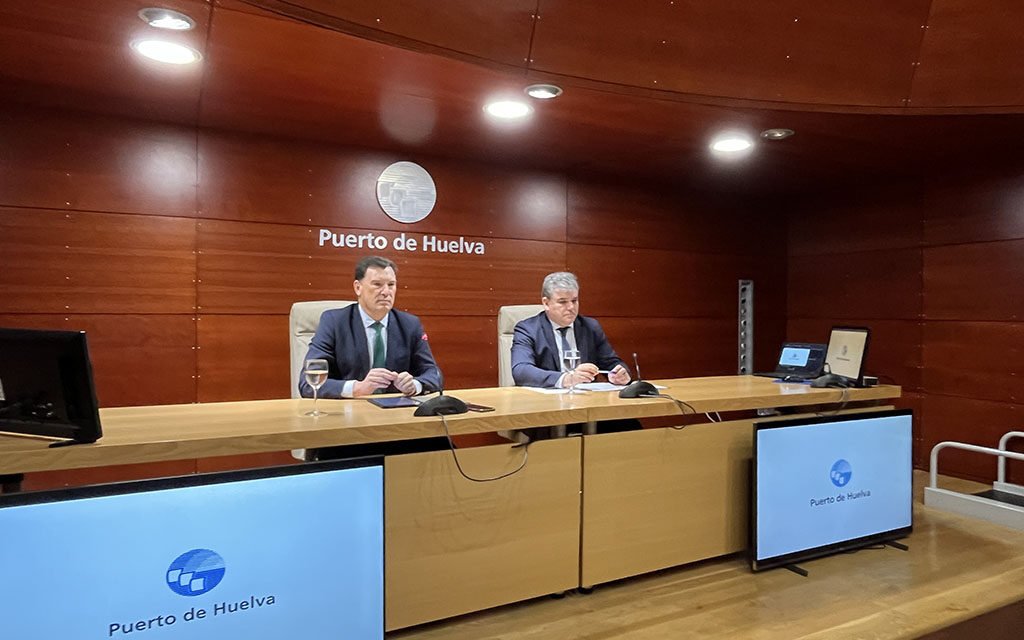 El Puerto de Huelva continúa su senda de crecimiento