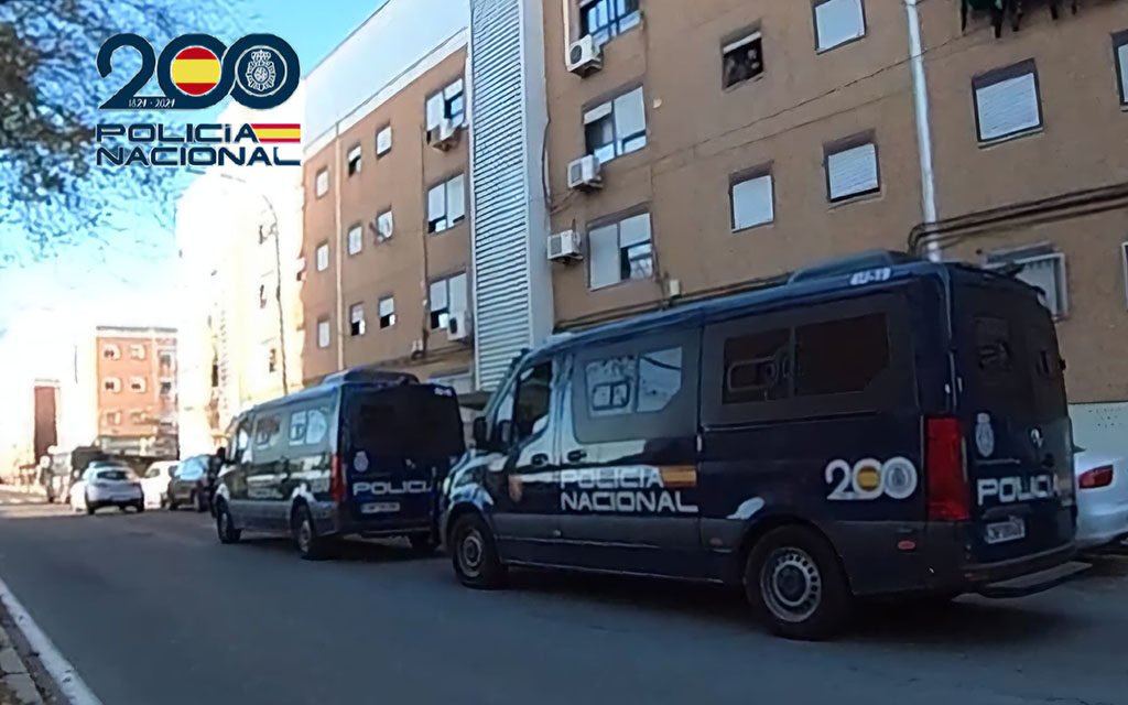 La Policía despliega a unos 150 agentes en El Torrejón y Pérez Cubillas