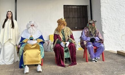 Los Reyes Magos pasan por Marigenta antes de volver a Oriente