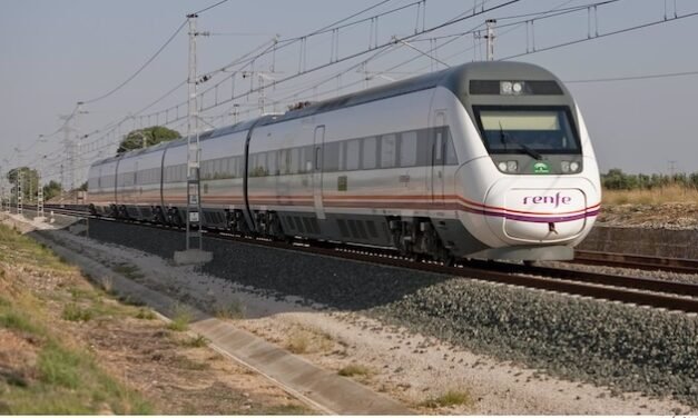 Interrumpida la circulación de trenes entre Niebla y San Juan por acumulación de balsas de agua