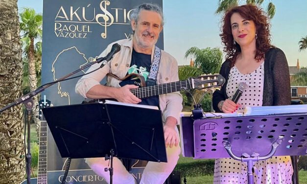 La música en directo toma la Sala 1900 con el Dúo Akústica