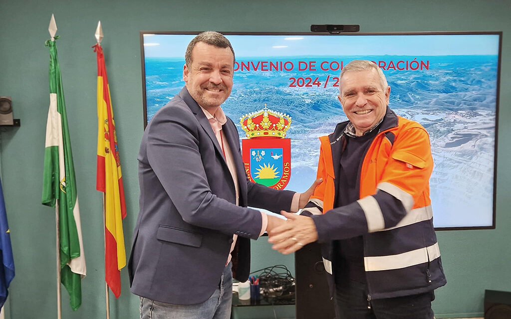 Una barredora optimizará el servicio de limpieza en El Campillo