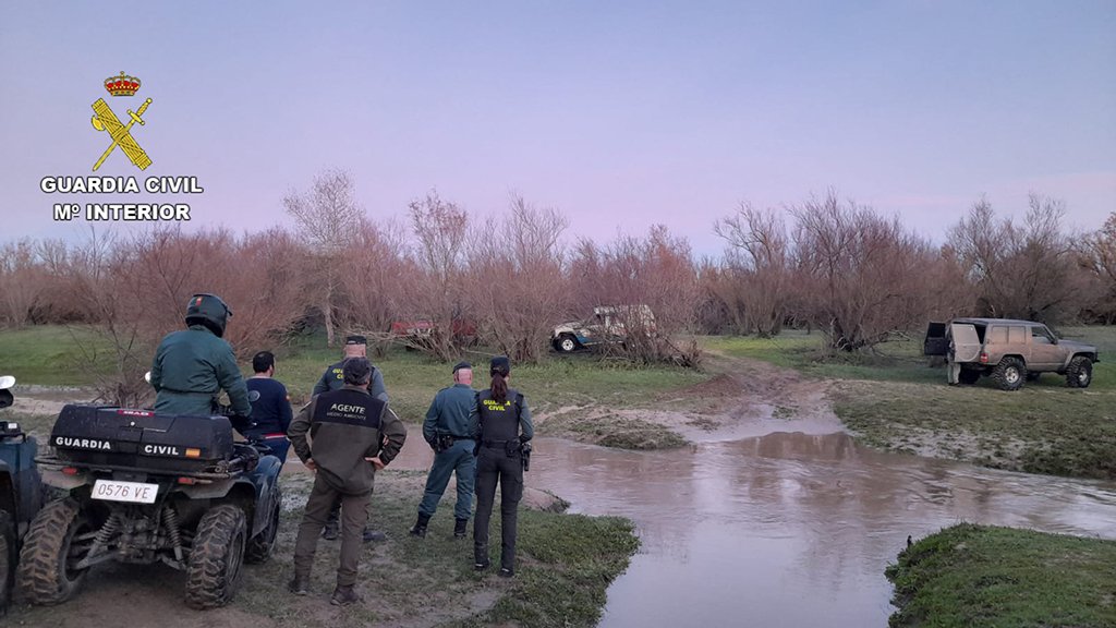 Disuelta una concentración ilegal de todoterrenos en Doñana