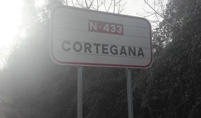 Hallan el cadáver de un hombre en la carretera entre Aroche y Cortegana