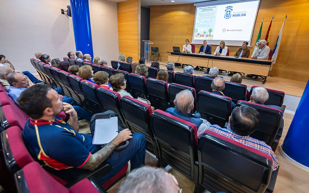Nuevo plan para una Huelva ‘más amigable con las personas mayores’