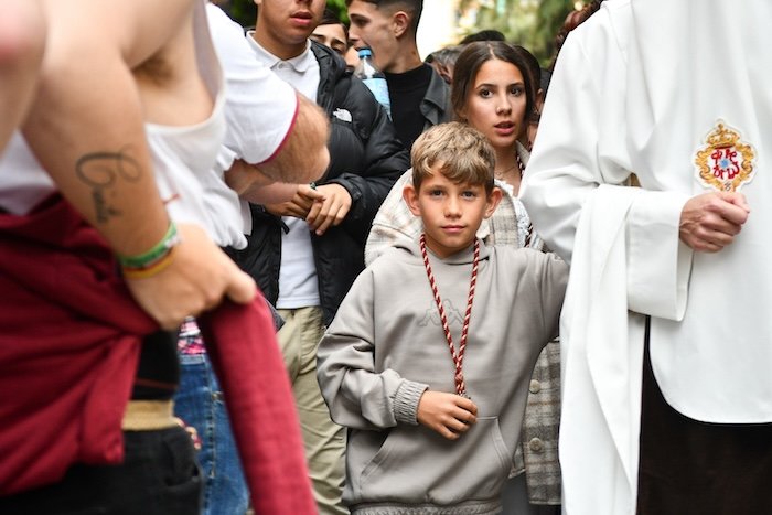 El prendimiento pone el colofón a una jornada solemne