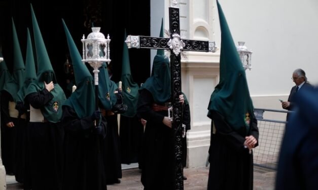 Con la Soledad habla el Silencio